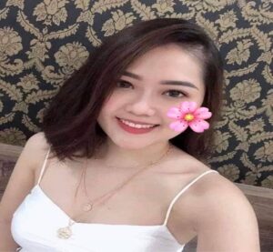 Quỳnh Thanh - Máy bay bà già Long Thành tìm trai 17cm